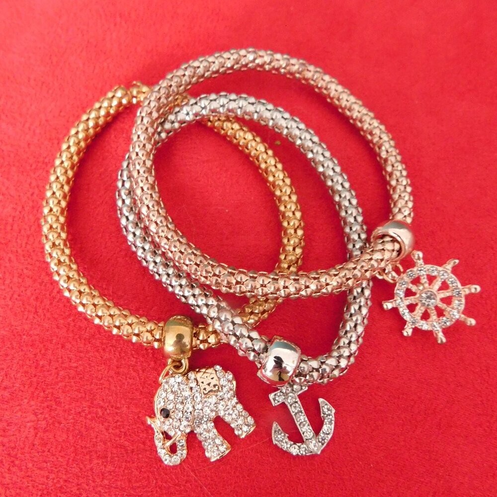 Ladies Fashion Europe Crystal Alloy Key Stretch Bracelets.